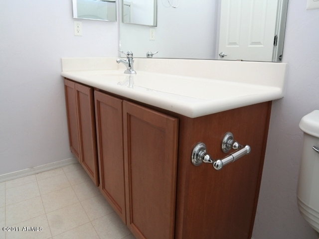 21233 East Treasure Road Red Rock, AZ 85145 - Photo 13 of 26 master vanity