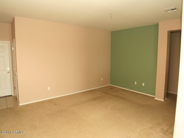 21233 East Treasure Road Red Rock, AZ 85145 - Photo 7 of 26 family room
