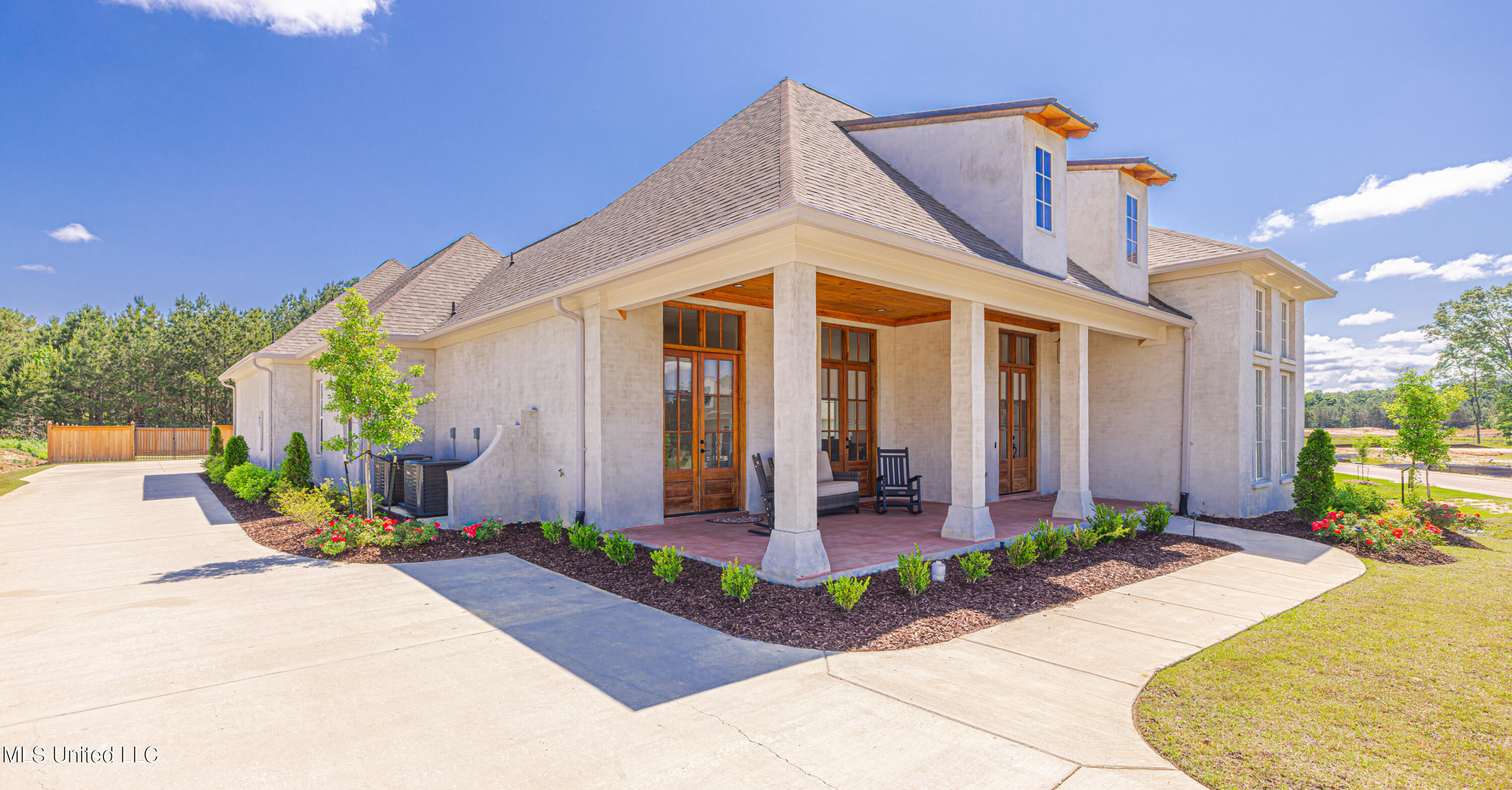 609 Big Vly Loop Flowood, MS 39232 - Photo 2 of 71 1R4A7501-Enhanced-NR