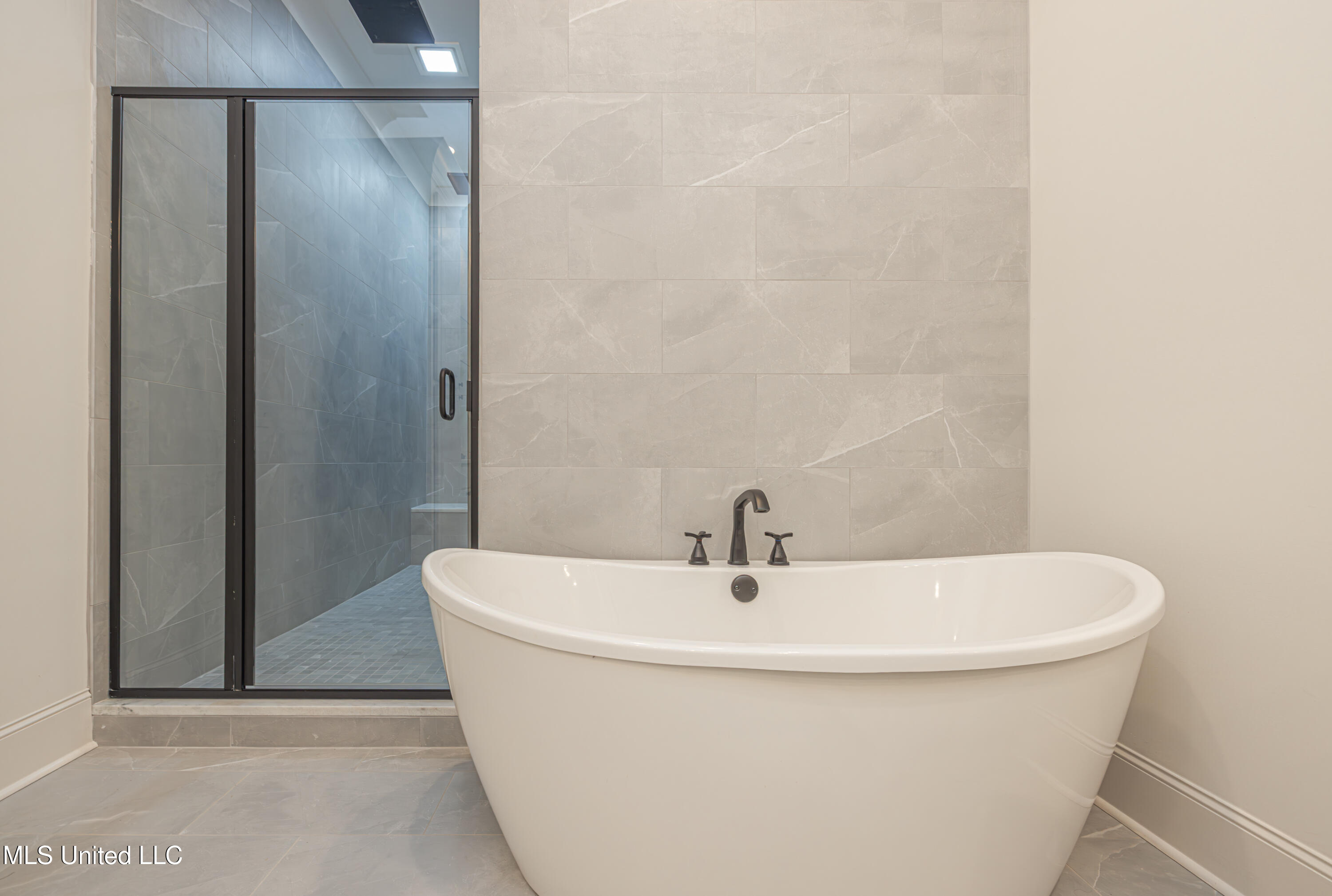 609 Big Vly Loop Flowood, MS 39232 - Photo 48 of 71 1R4A7562-Enhanced-NR