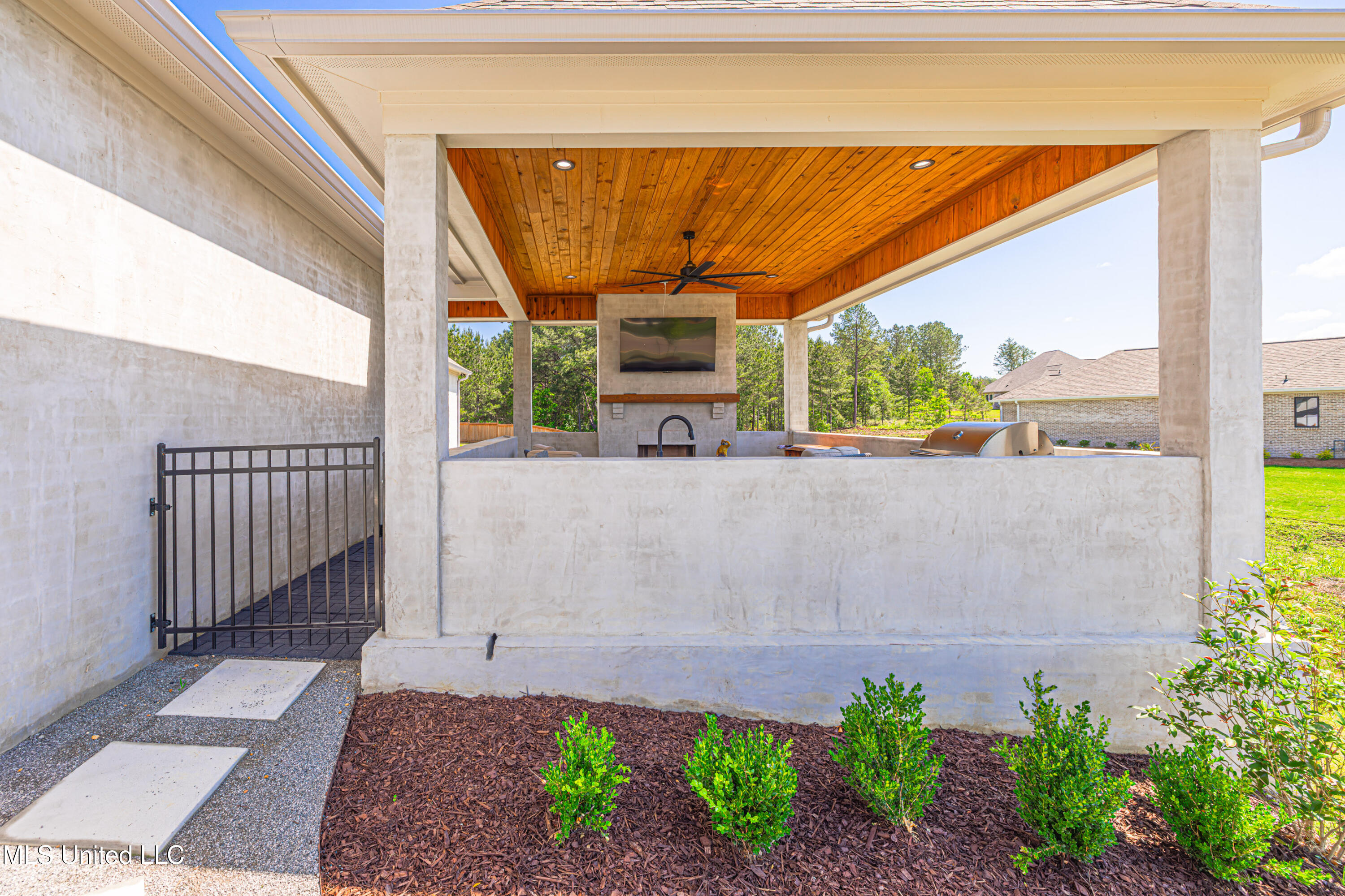 609 Big Vly Loop Flowood, MS 39232 - Photo 57 of 71 1R4A7511-Enhanced-NR