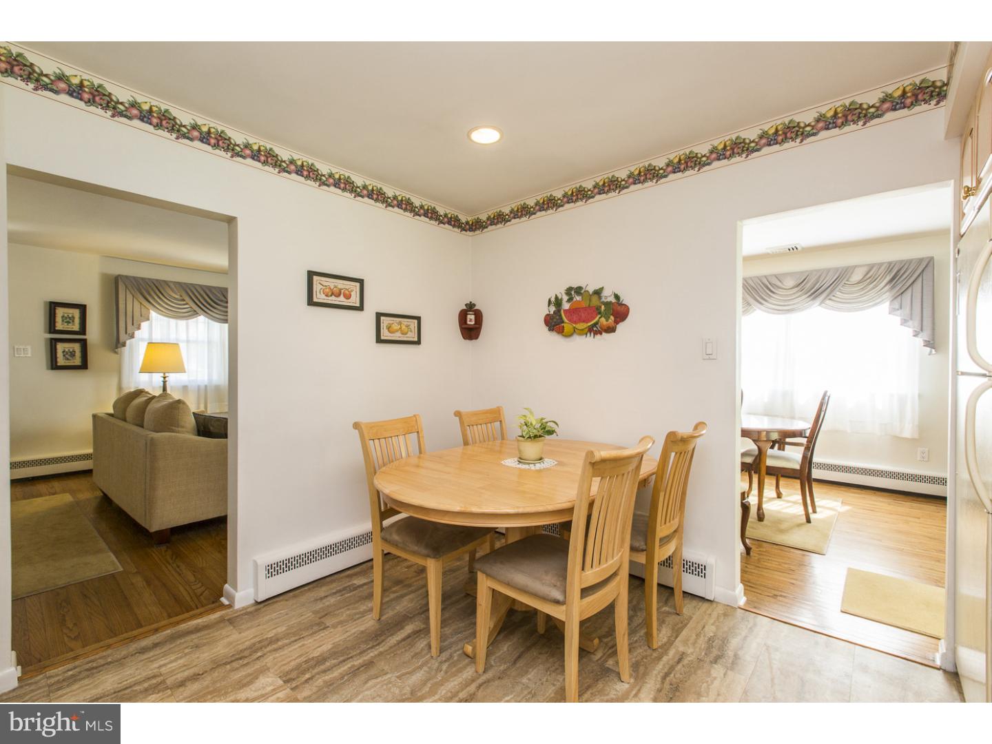 1038 Anna Road Huntingdon Valley, PA 19006 - Photo 6 of 25 Kitchen