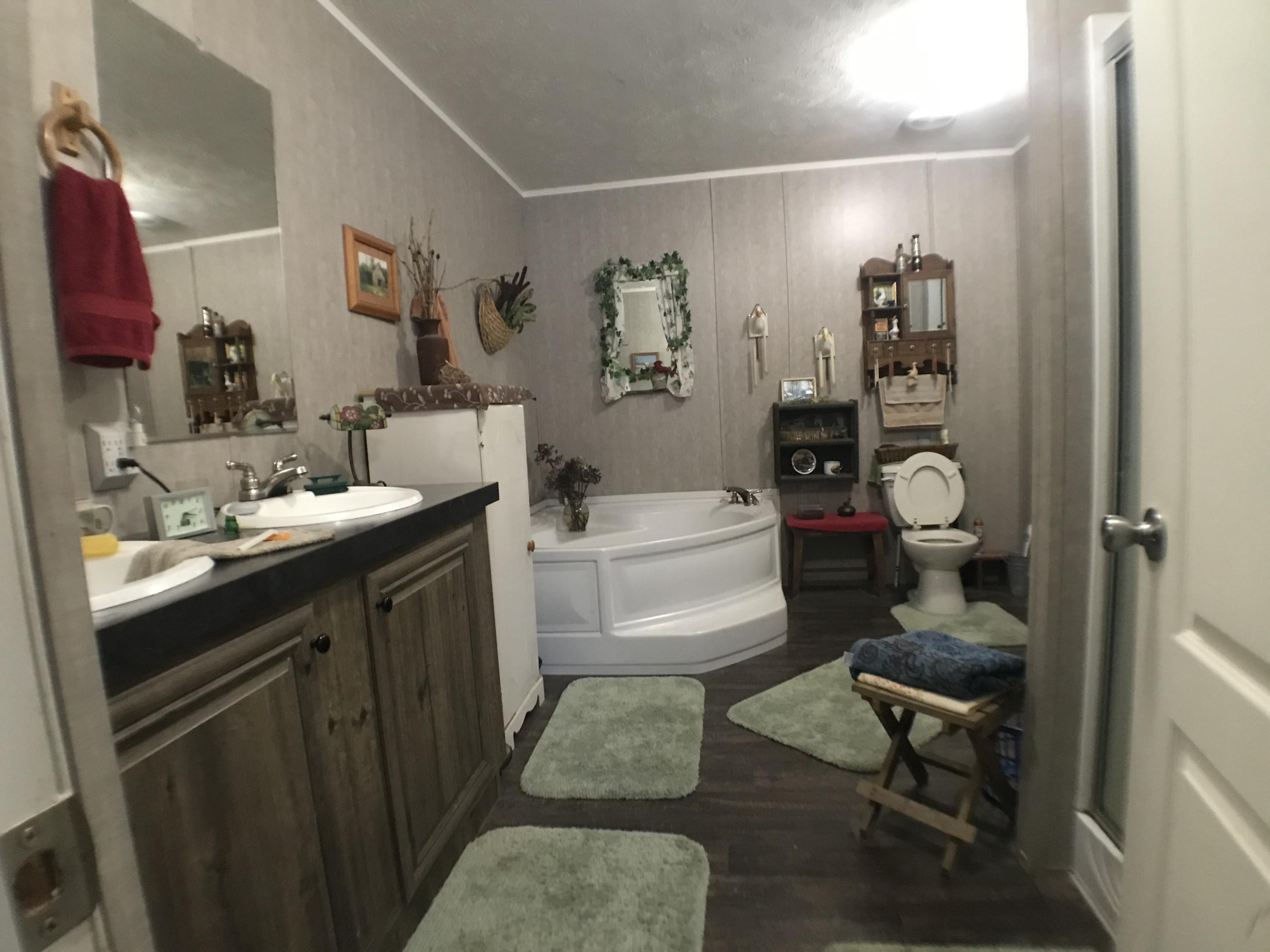 2087 Timber Ridge Road Greeneville, TN 37743 - Photo 80 of 127 IMG_6933