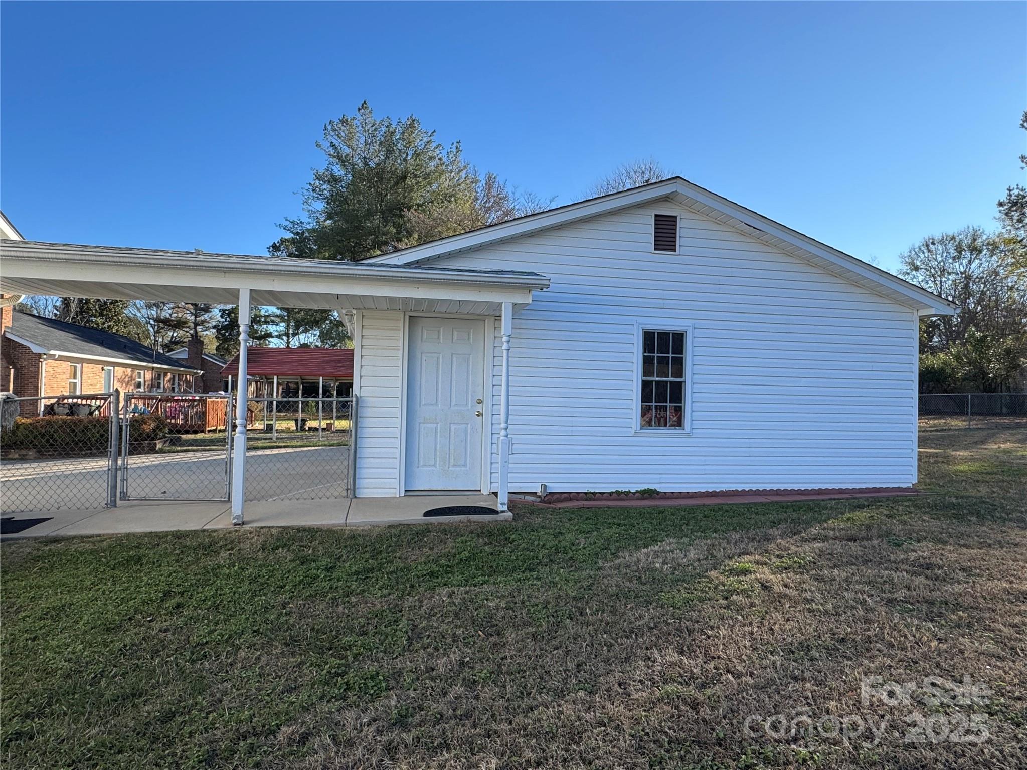 1068 Princeton Road Rock Hill, SC 29730 - Photo 24 of 25 a backyard of a house with lots of green space