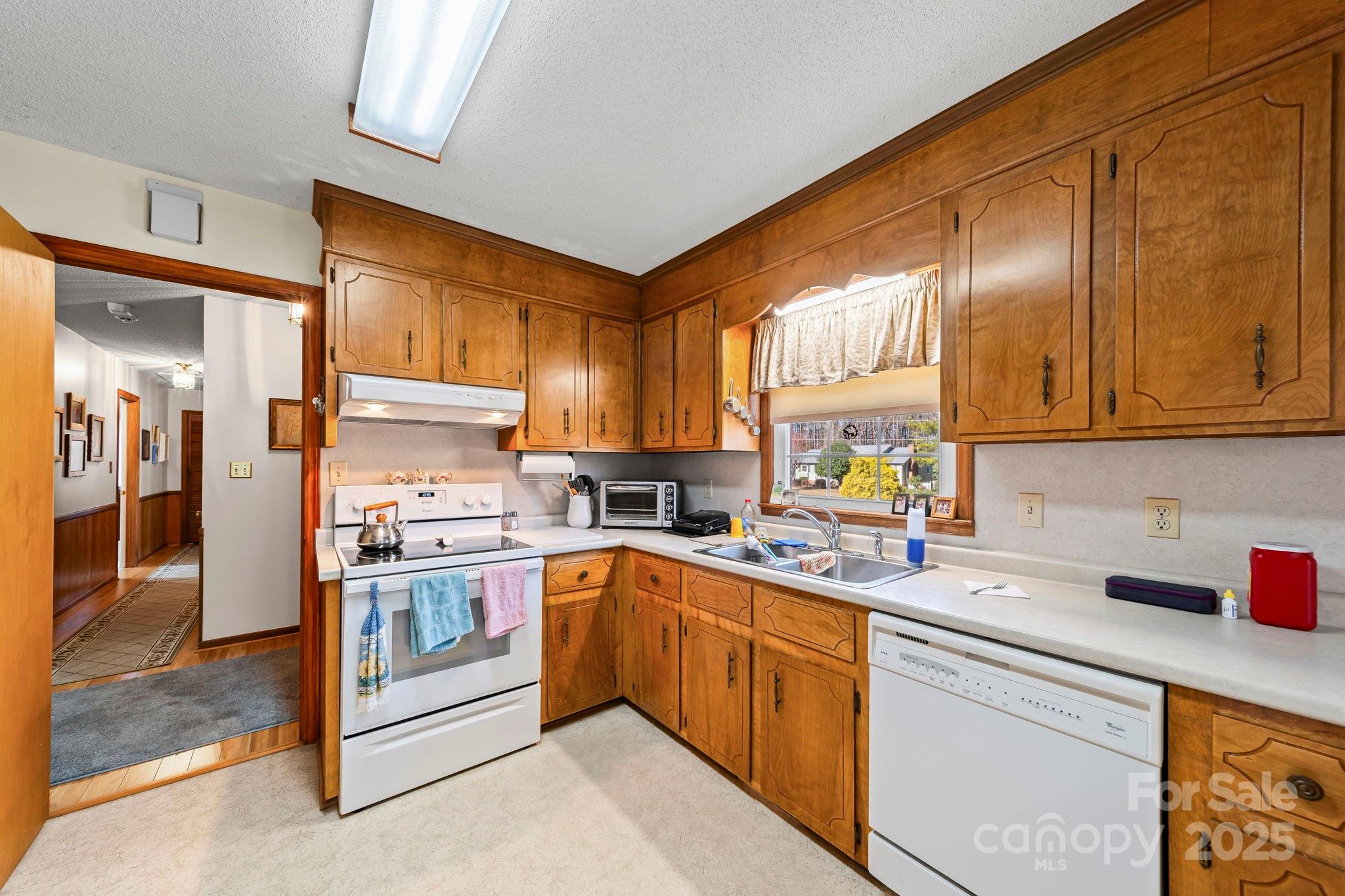 1068 Princeton Road Rock Hill, SC 29730 - Photo 7 of 35 Gallery Image 7