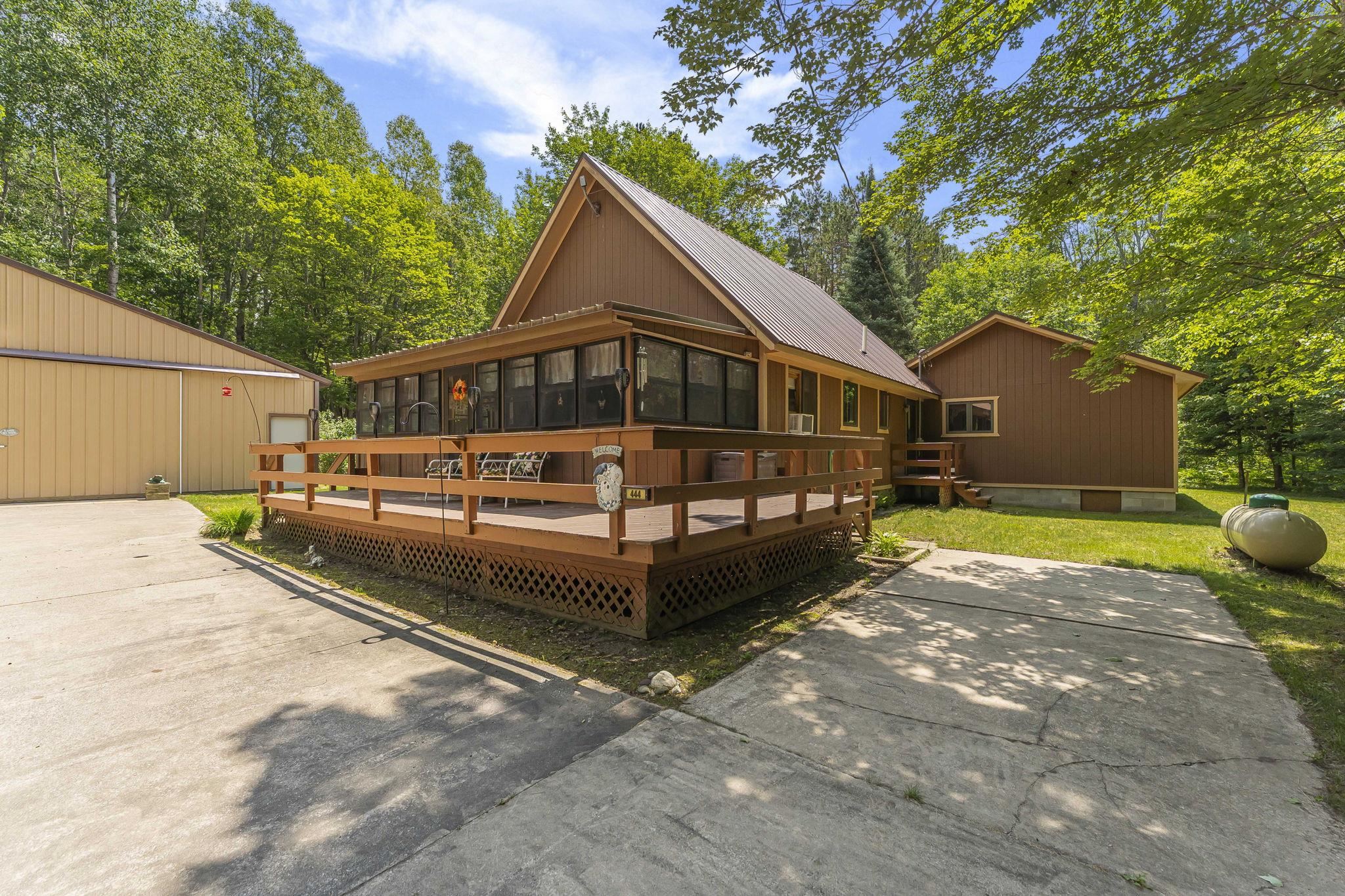 444 Lund Road Fife Lake, MI 49633 - Photo 6 of 71 1947866-fab9010a-5945-4a16-90a3-a2de7ad576dc.JPG