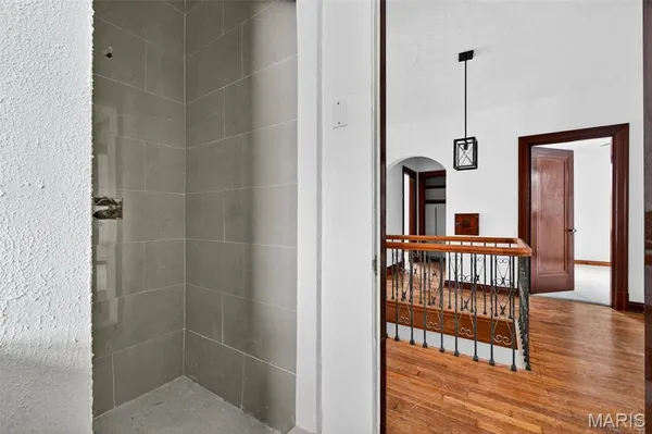 $499,900 | 6623 Leona Street, St. Louis, MO 63116