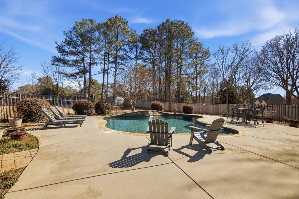 115 North Stone Close Milton, GA 30004 - Photo 43 of 57