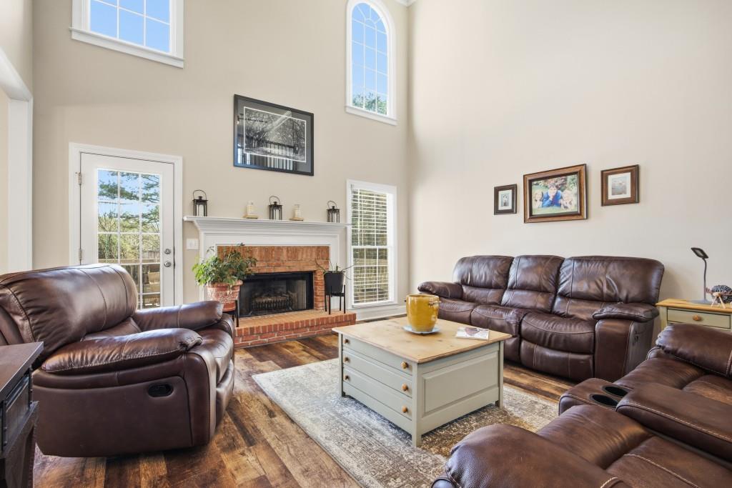 115 North Stone Close Milton, GA 30004 - Photo 5 of 57