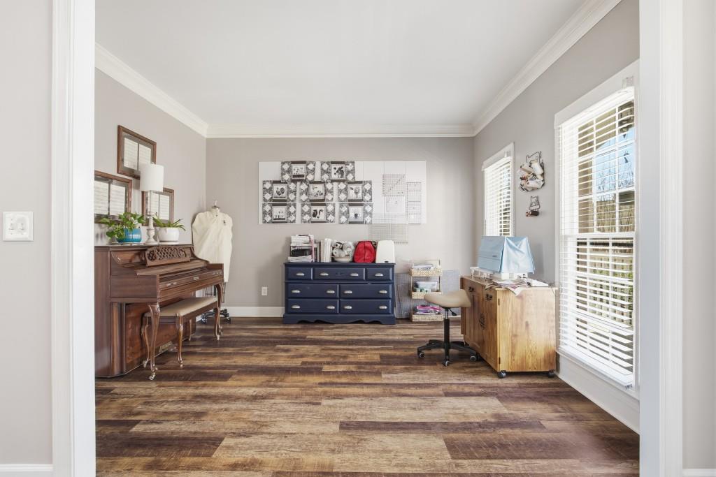 115 North Stone Close Milton, GA 30004 - Photo 9 of 57