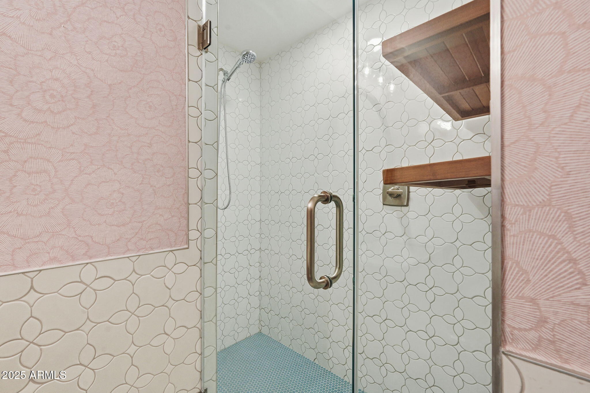 245 West Sagebrush Street Gilbert, AZ 85233 - Photo 20 of 62 a bathroom with a shower