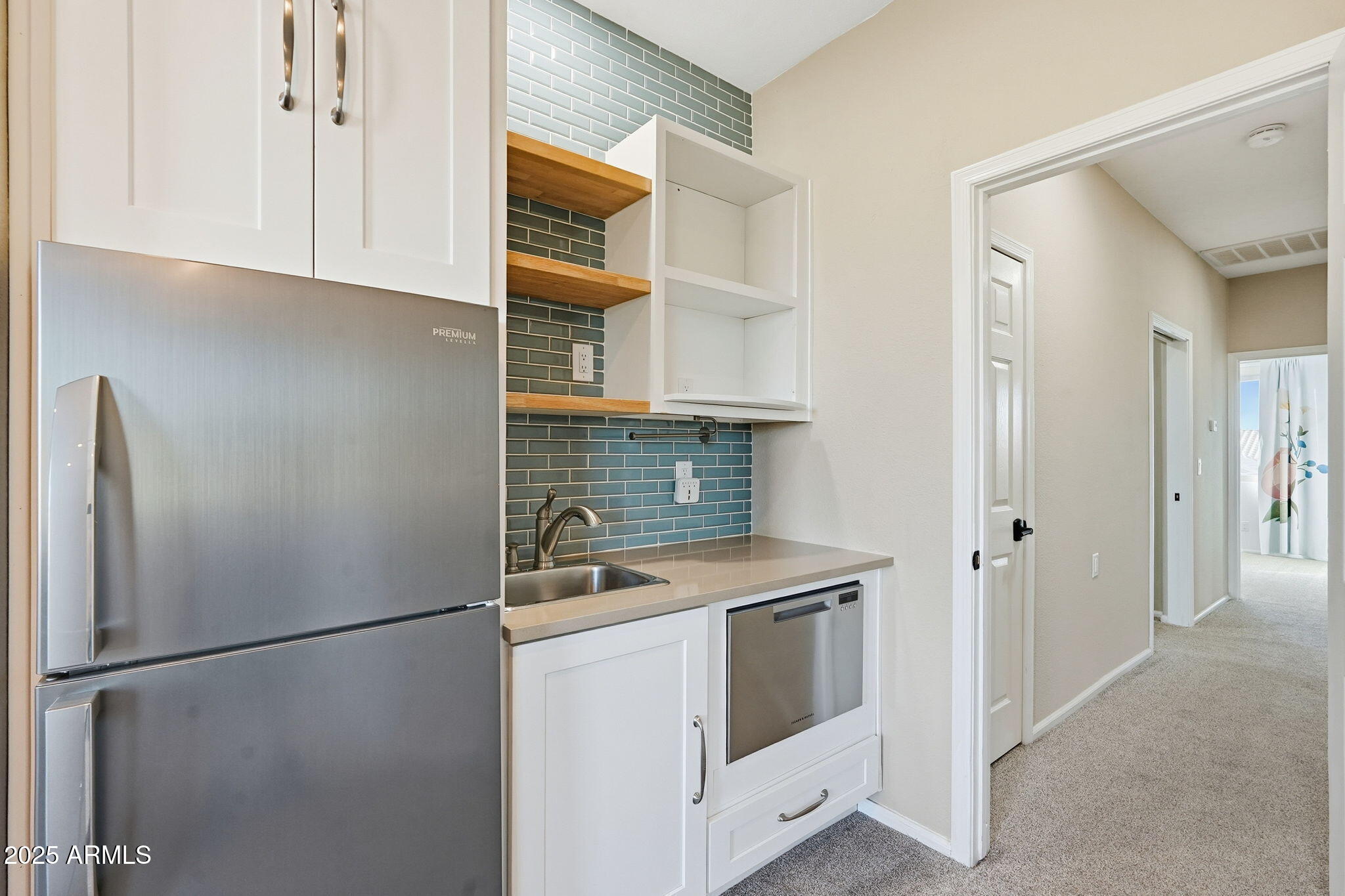 245 West Sagebrush Street Gilbert, AZ 85233 - Photo 30 of 62 a utility room with dryer and washer