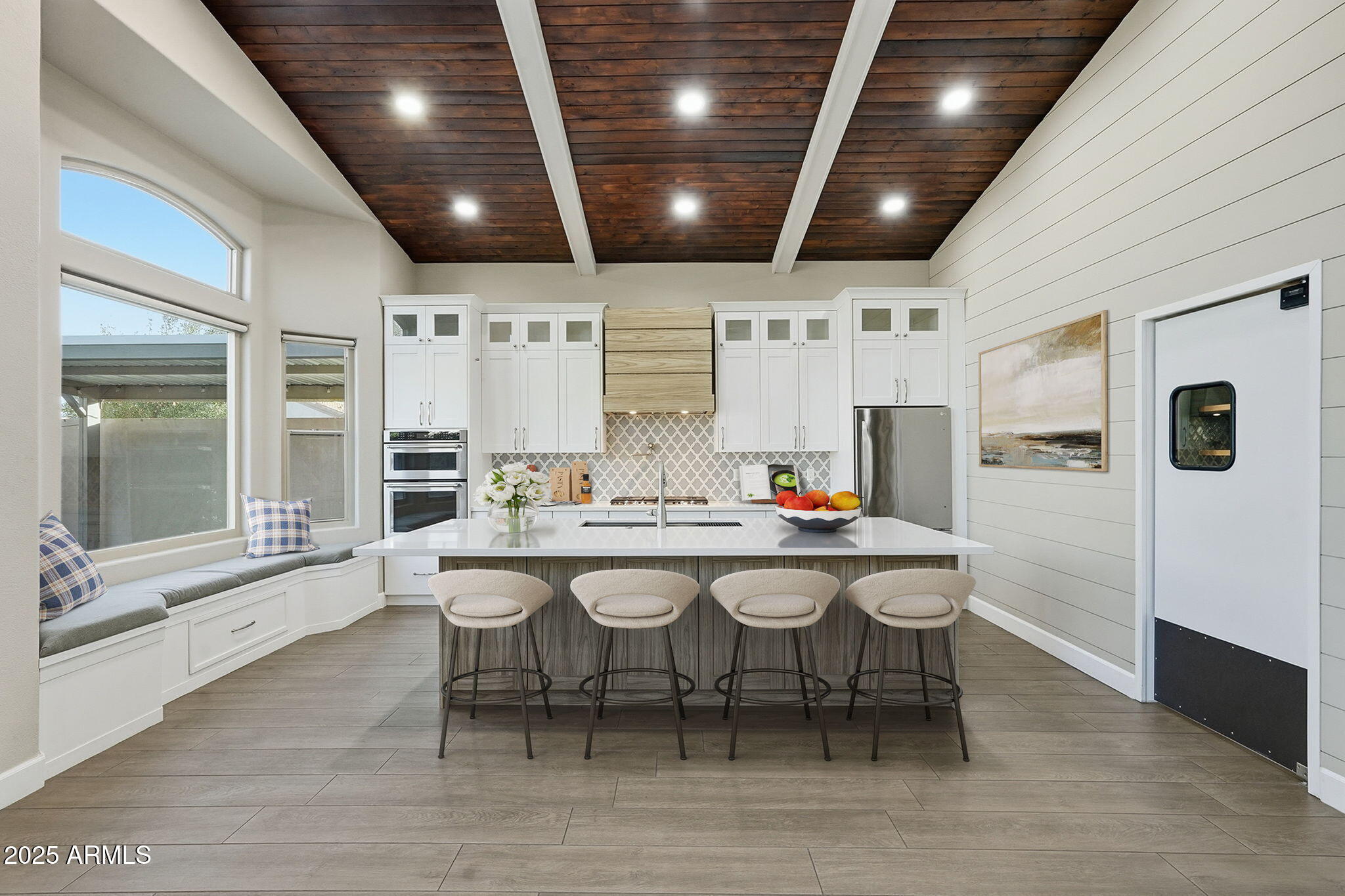 245 West Sagebrush Street Gilbert, AZ 85233 - Photo 5 of 62 76-web-or-mls-kitchen_VS