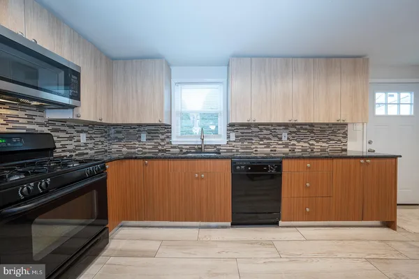 $285,000 | 431 Cherry Street, Pottstown, PA 19464