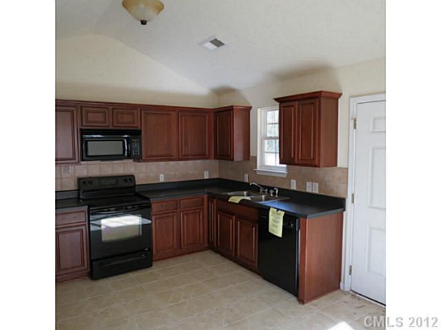 2606 Gradys Ground Road McConnells, SC 29726 - Photo 3 of 14 Gallery Image 3
