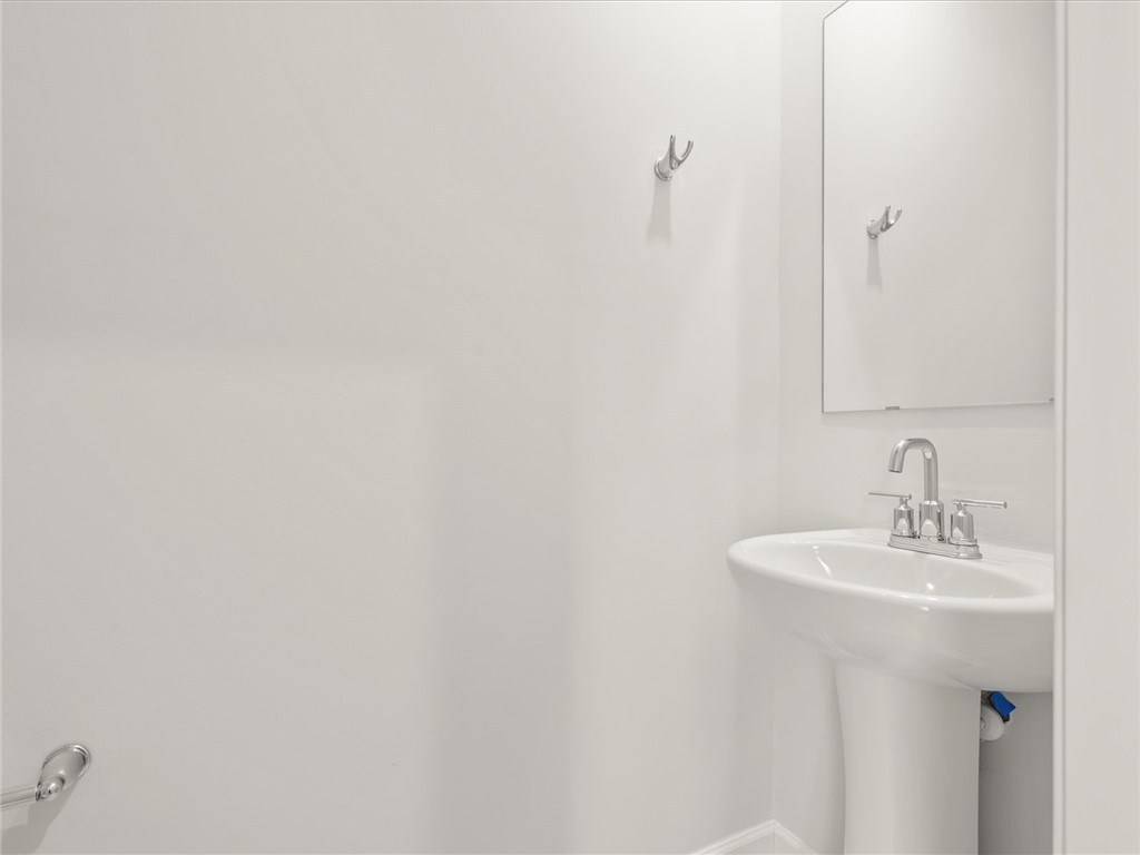 570 Dallington Drive Wellford, SC 29385 - Photo 12 of 32