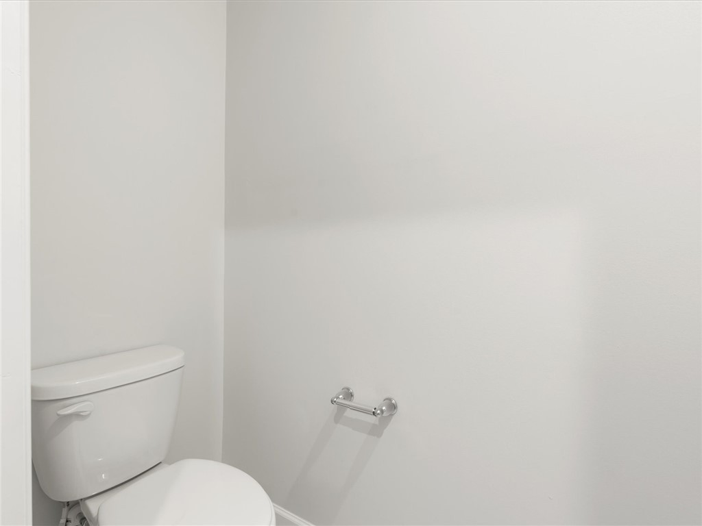 570 Dallington Drive Wellford, SC 29385 - Photo 13 of 32