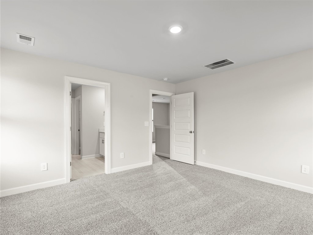 570 Dallington Drive Wellford, SC 29385 - Photo 17 of 32