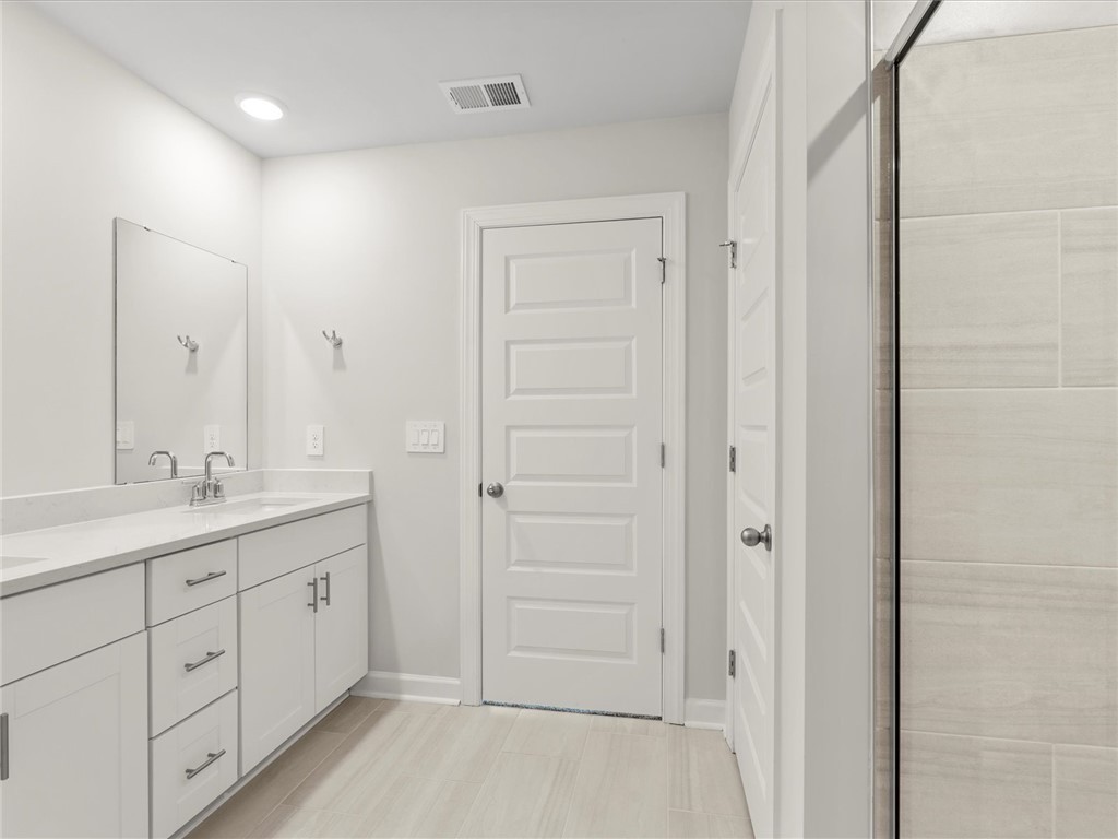 570 Dallington Drive Wellford, SC 29385 - Photo 20 of 32