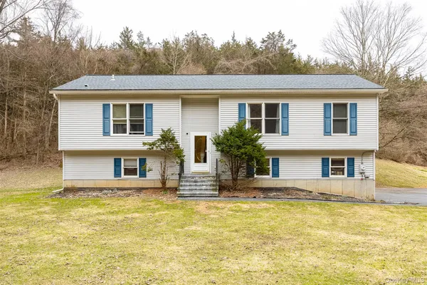 $398,800 | 840 Old State Route 22, Dover Plains, NY 12522
