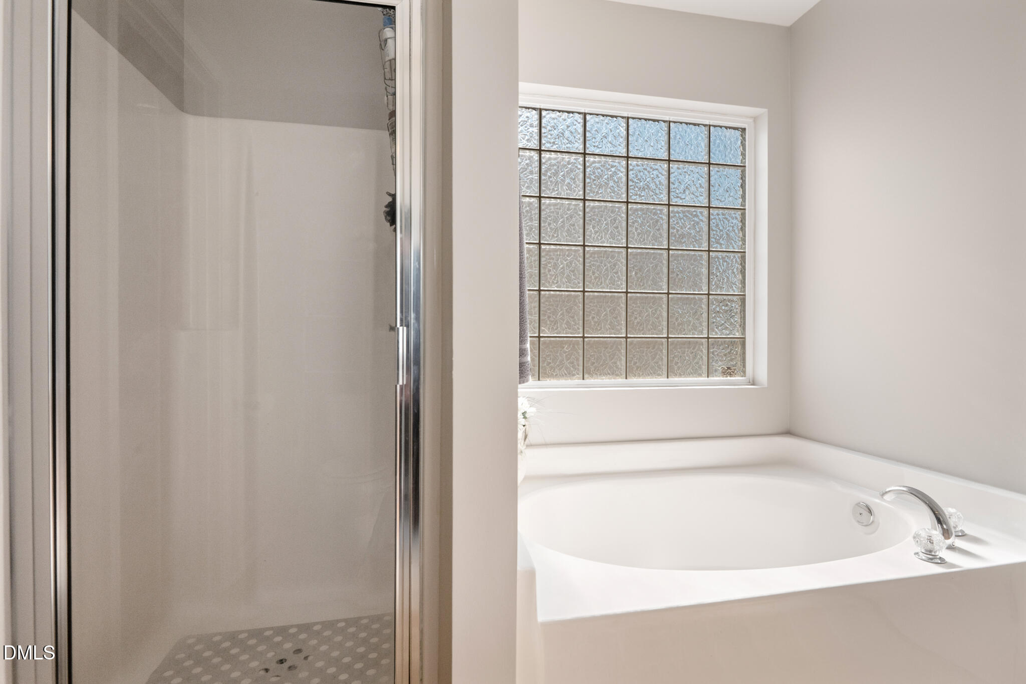 2019 Tennessee Road Durham, NC 27704 - Photo 21 of 28 DSC_2977