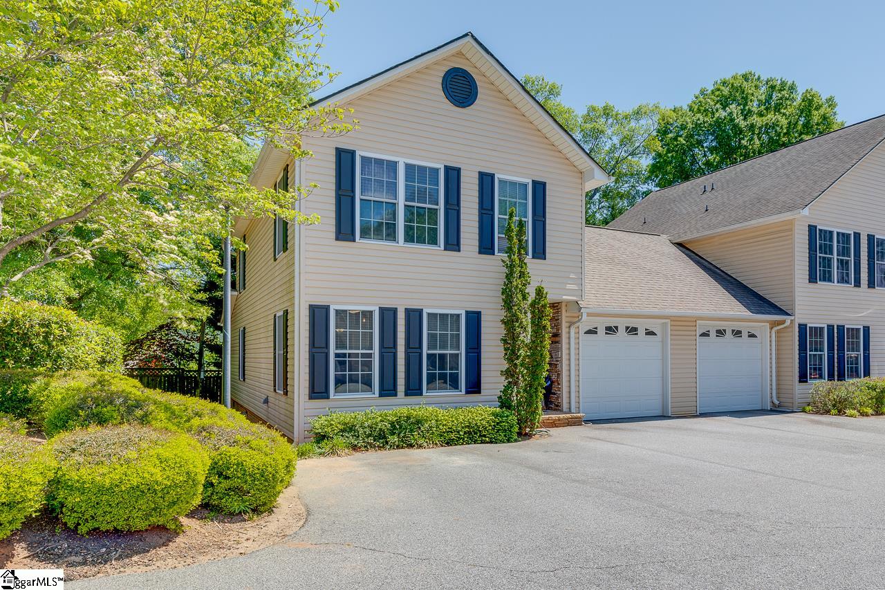 1146 East Lee Road Taylors, SC 29687 - Photo 3 of 32 Gallery Image 3