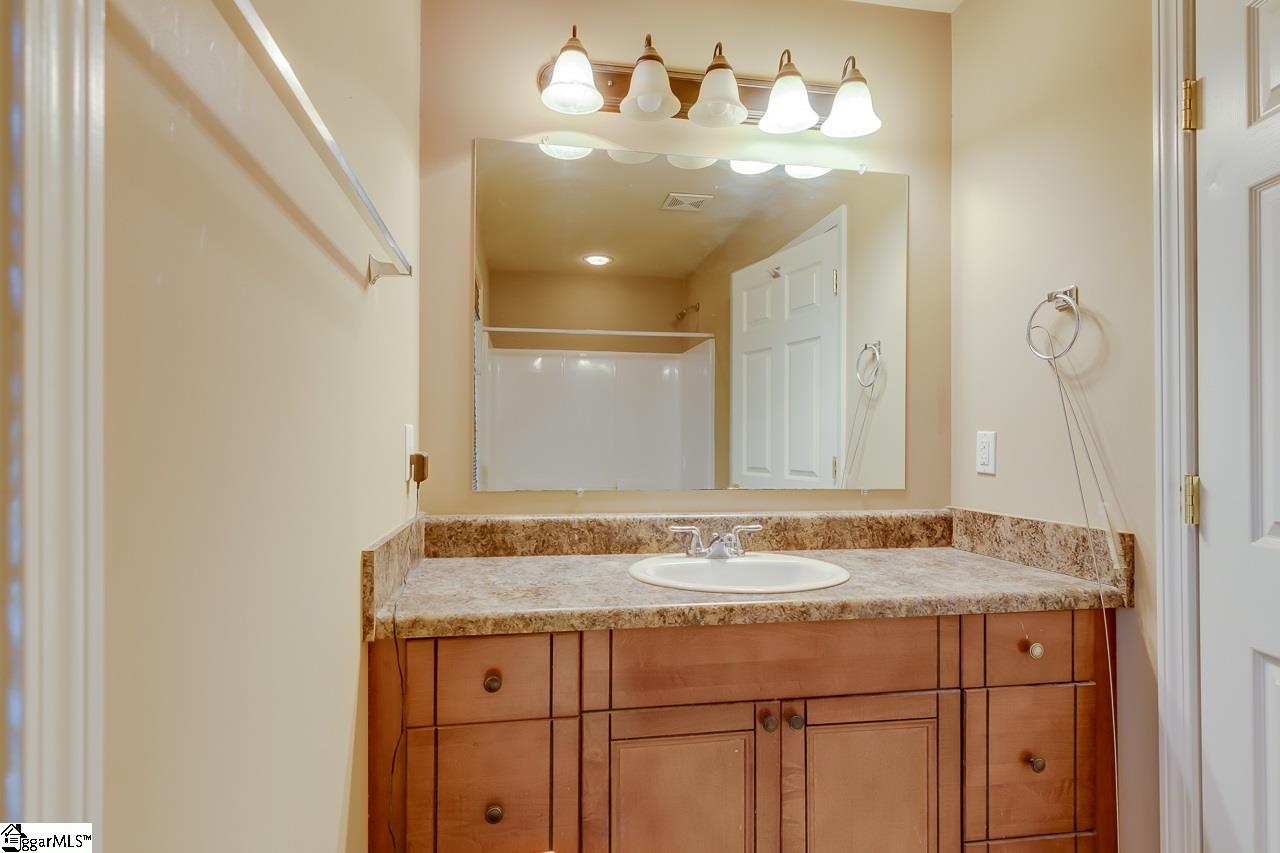1146 East Lee Road Taylors, SC 29687 - Photo 22 of 32 Gallery Image 22