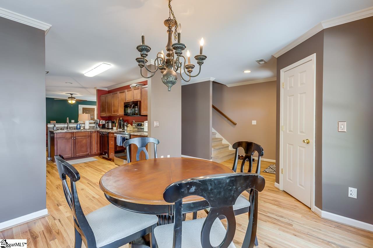 1146 East Lee Road Taylors, SC 29687 - Photo 6 of 32 Gallery Image 6