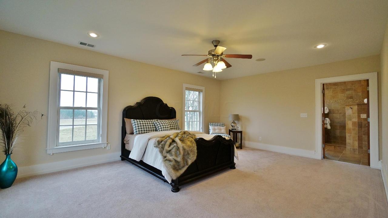 405 Secretariat Drive Springfield, OH 45503 - Photo 16 of 33