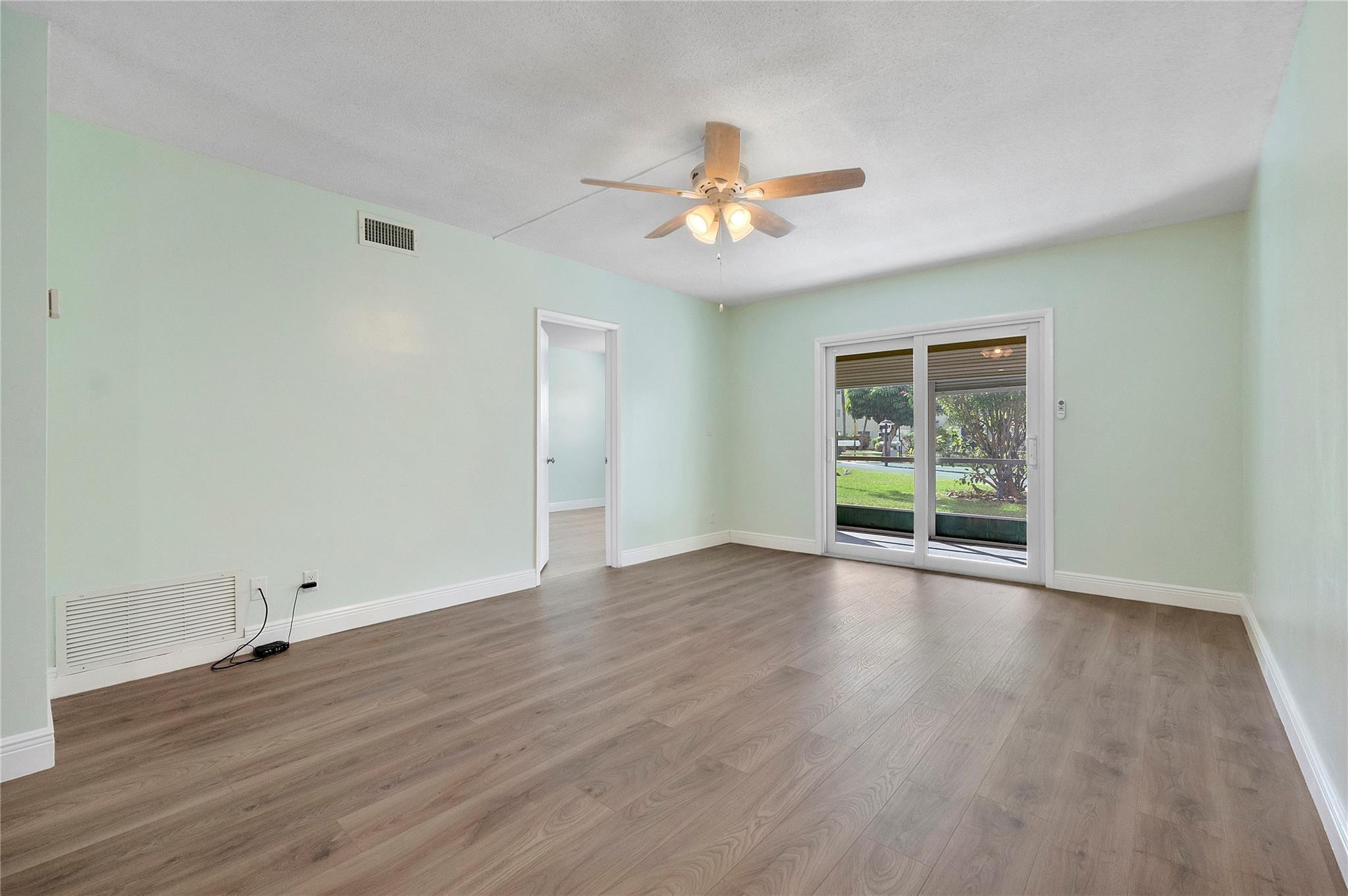 1951 Northeast 39th Street, Unit 156 Lighthouse Point, FL 33064 - Photo 10 of 43 Photo 9