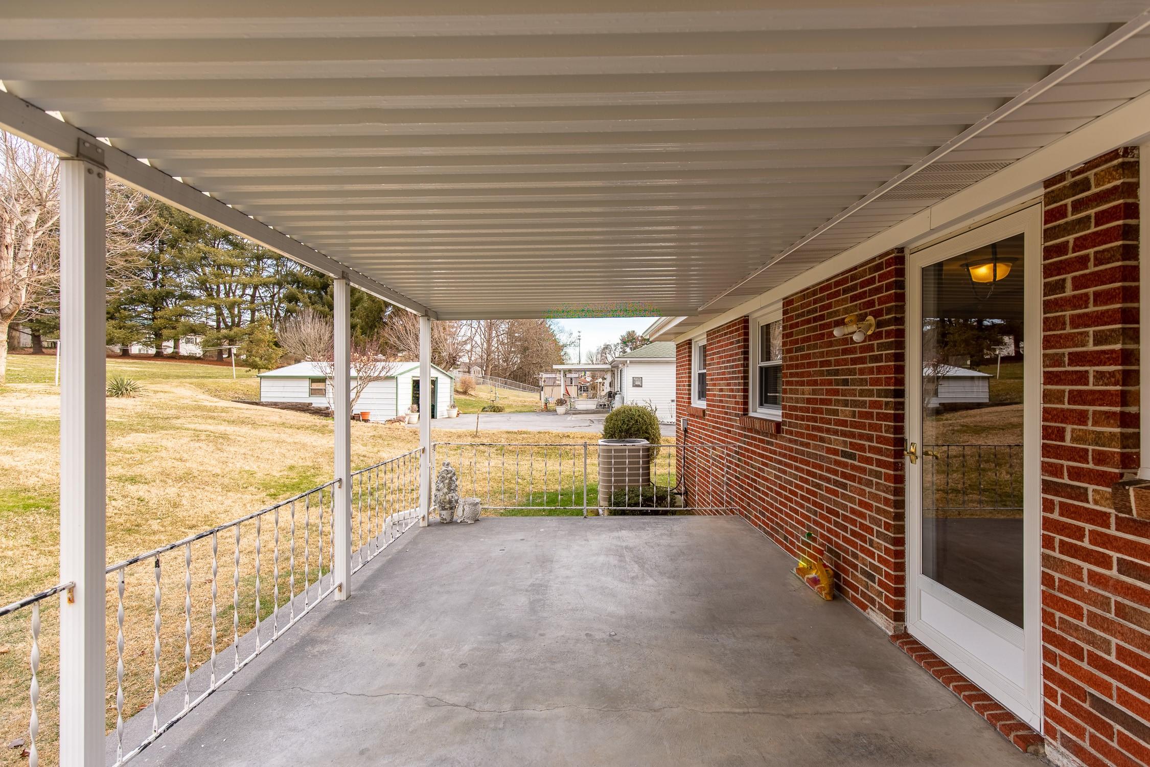308 Lynfield Road Bristol, TN 37620 - Photo 22 of 24 77