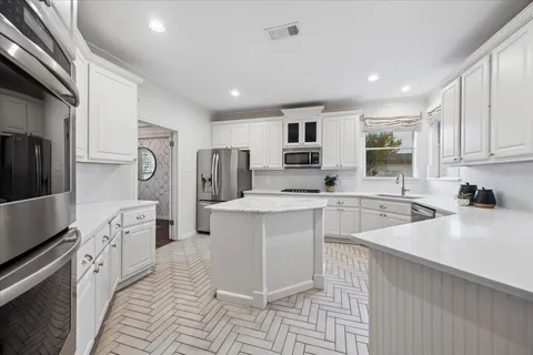 $985,000 | 10300 James Ryan Way, Austin, TX 78730