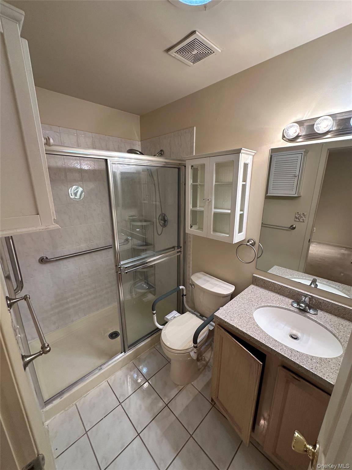 89 Rabbit Run Manorville, NY 11949 - Photo 12 of 16