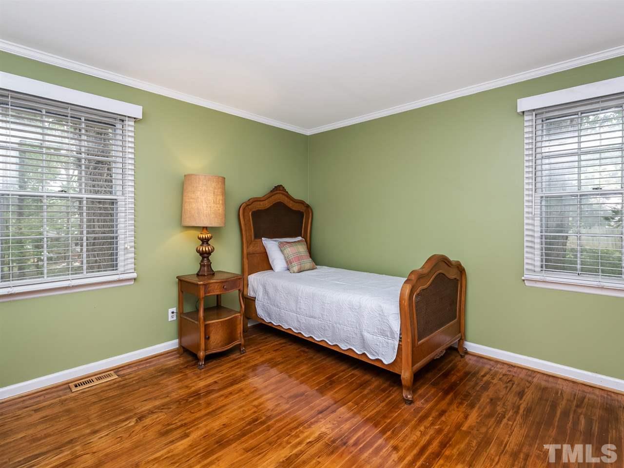 4009 Lehigh Court Raleigh, NC 27609 - Photo 10 of 12 Gallery Image 10