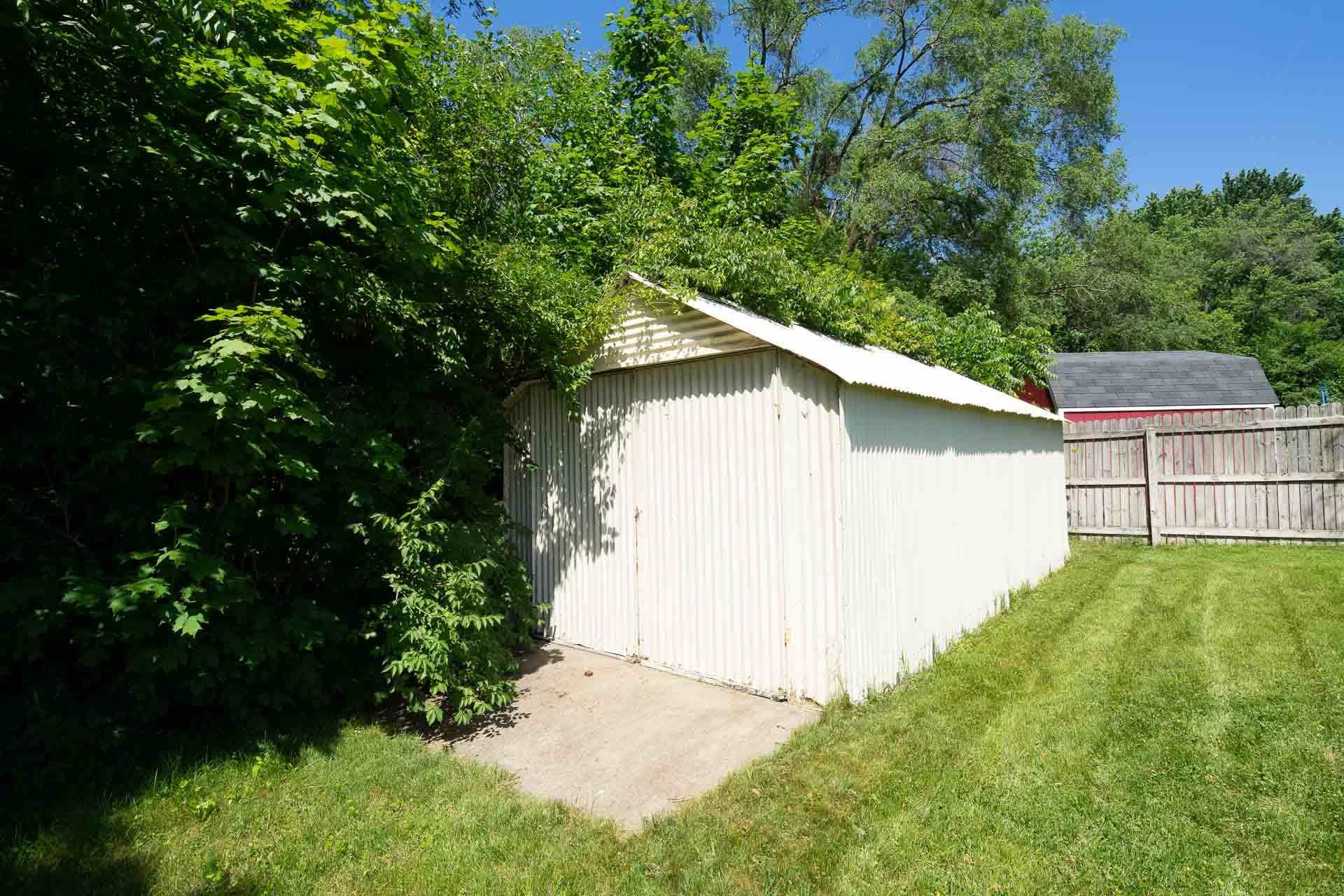 17945 Cleveland Road South Bend, IN 46635 - Photo 18 of 19 Gallery Image 18