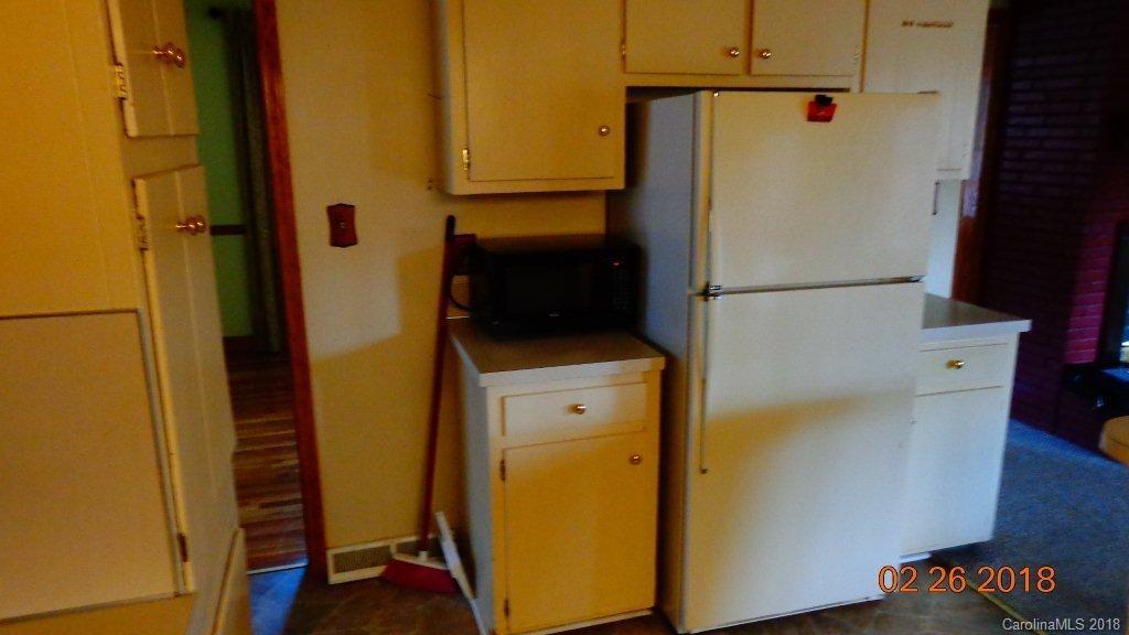 6785 Oakridge Road Clover, SC 29710 - Photo 12 of 24 Gallery Image 12