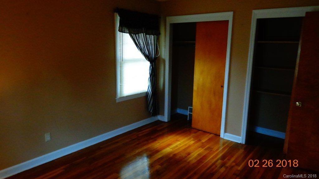 6785 Oakridge Road Clover, SC 29710 - Photo 9 of 24 Gallery Image 9