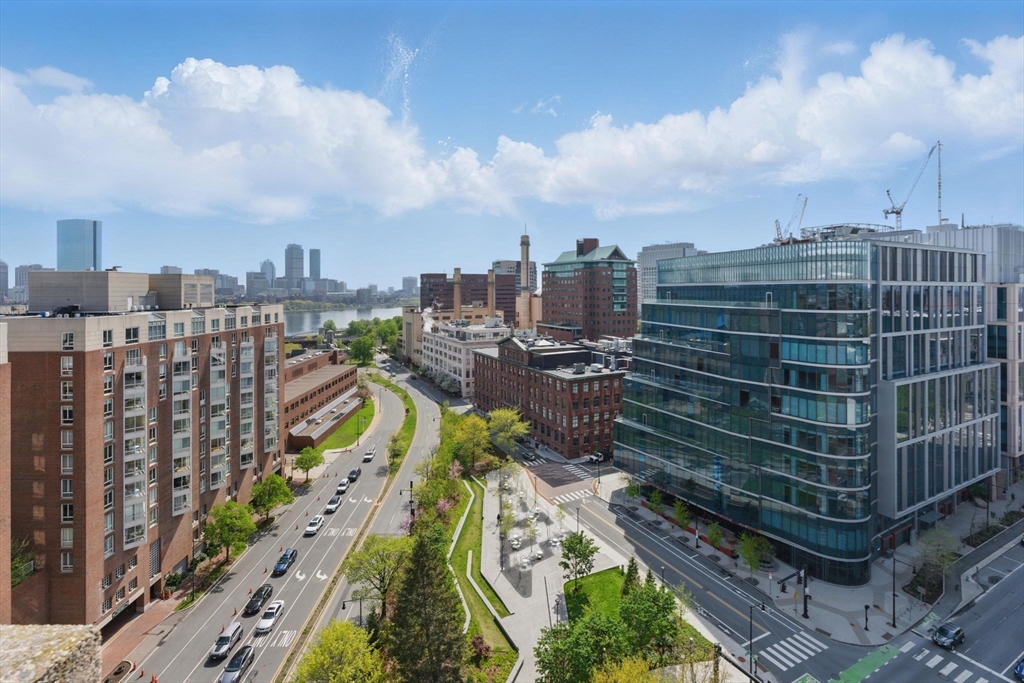 10 Rogers Street, Unit PH19 Cambridge, MA 02142 - Photo 26 of 39