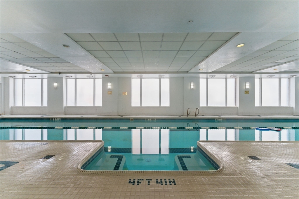 10 Rogers Street, Unit PH19 Cambridge, MA 02142 - Photo 32 of 39