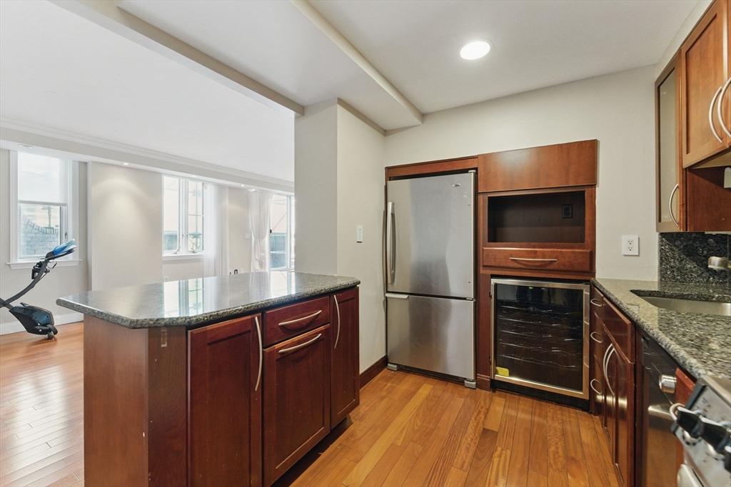 10 Rogers Street, Unit PH19 Cambridge, MA 02142 - Photo 9 of 39