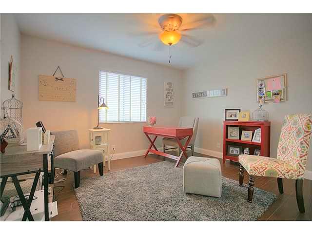 2563 Southeast Springtree Place Stuart, FL 34997 - Photo 14 of 20 Gallery Image 14
