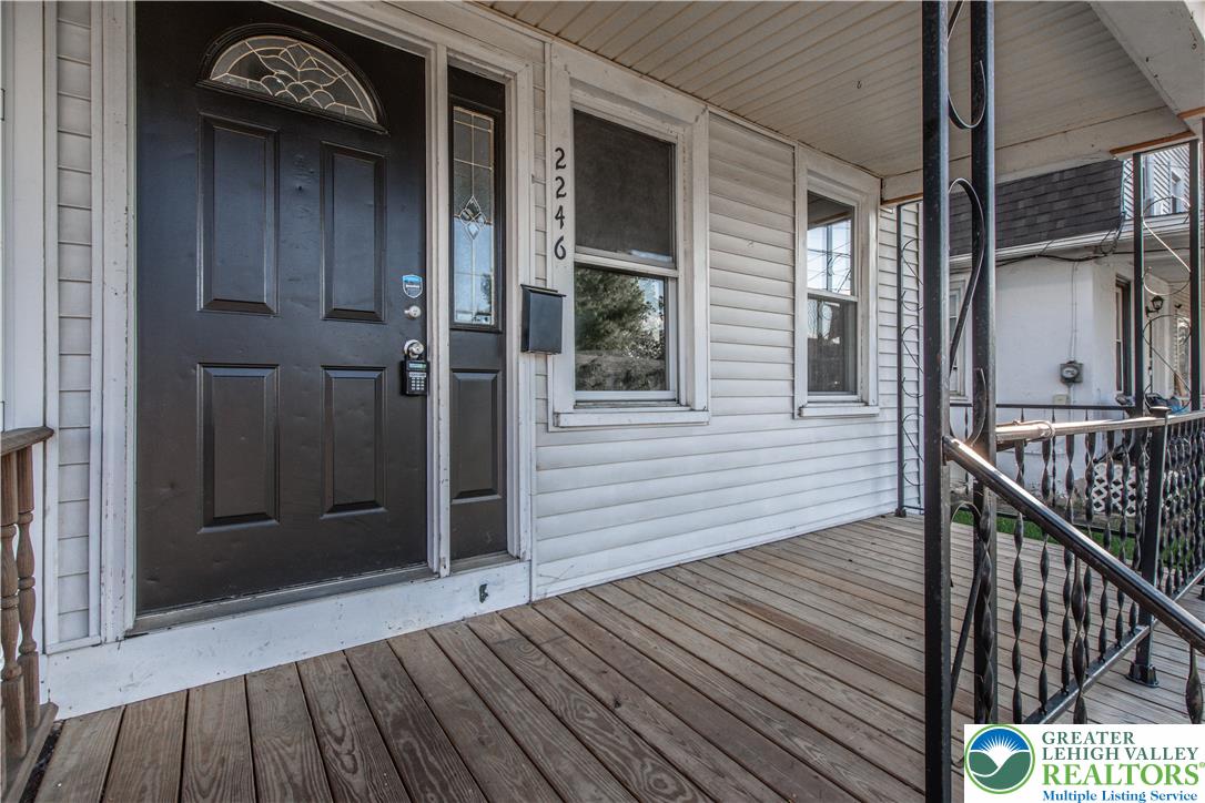 2246 2nd Street Wilson, PA 18042 - Photo 2 of 47