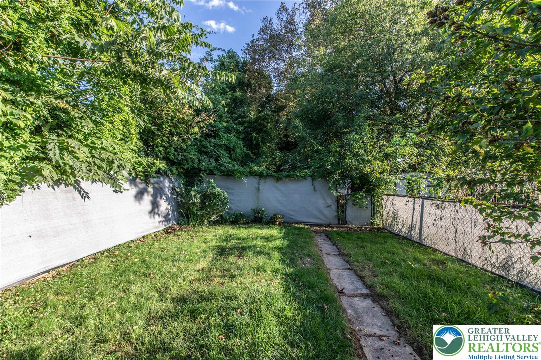 2246 2nd Street Wilson, PA 18042 - Photo 34 of 47 a backyard of a house with lots of green space
