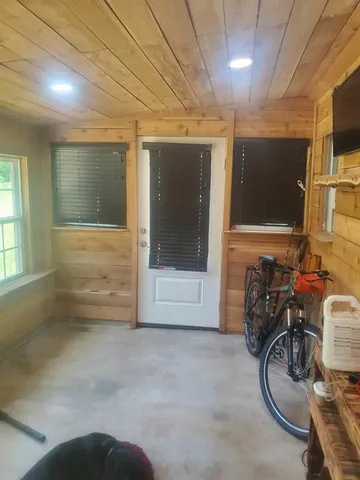 $500,000 | 299 Private Road 1452, Chico, TX 76431