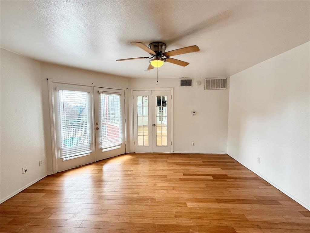 9839 Walnut Street, Unit 305 Dallas, TX 75243 - Photo 2 of 7