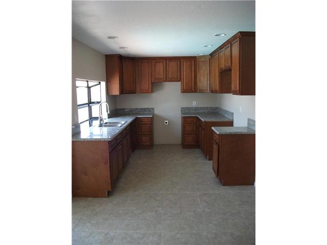 12508 Ridgeton Drive Lakeside, CA 92040 - Photo 4 of 9 Gallery Image 4