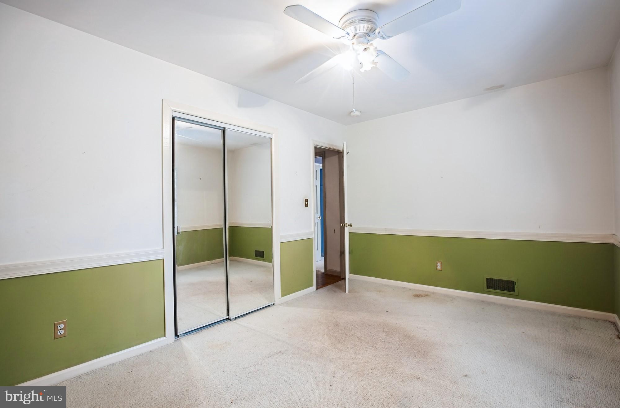 1301 Harding Lane Silver Spring, MD 20905 - Photo 14 of 28