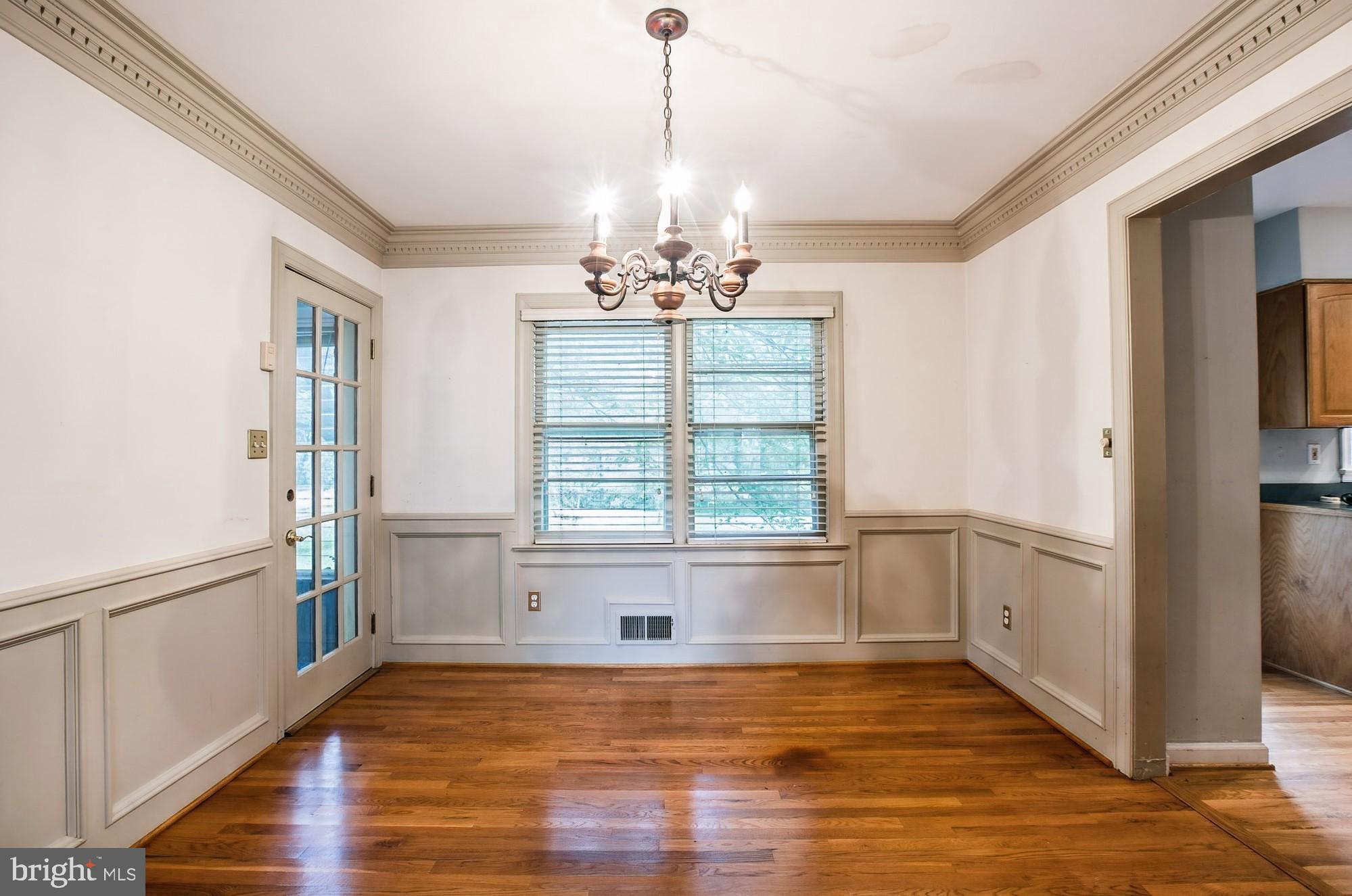 1301 Harding Lane Silver Spring, MD 20905 - Photo 10 of 28