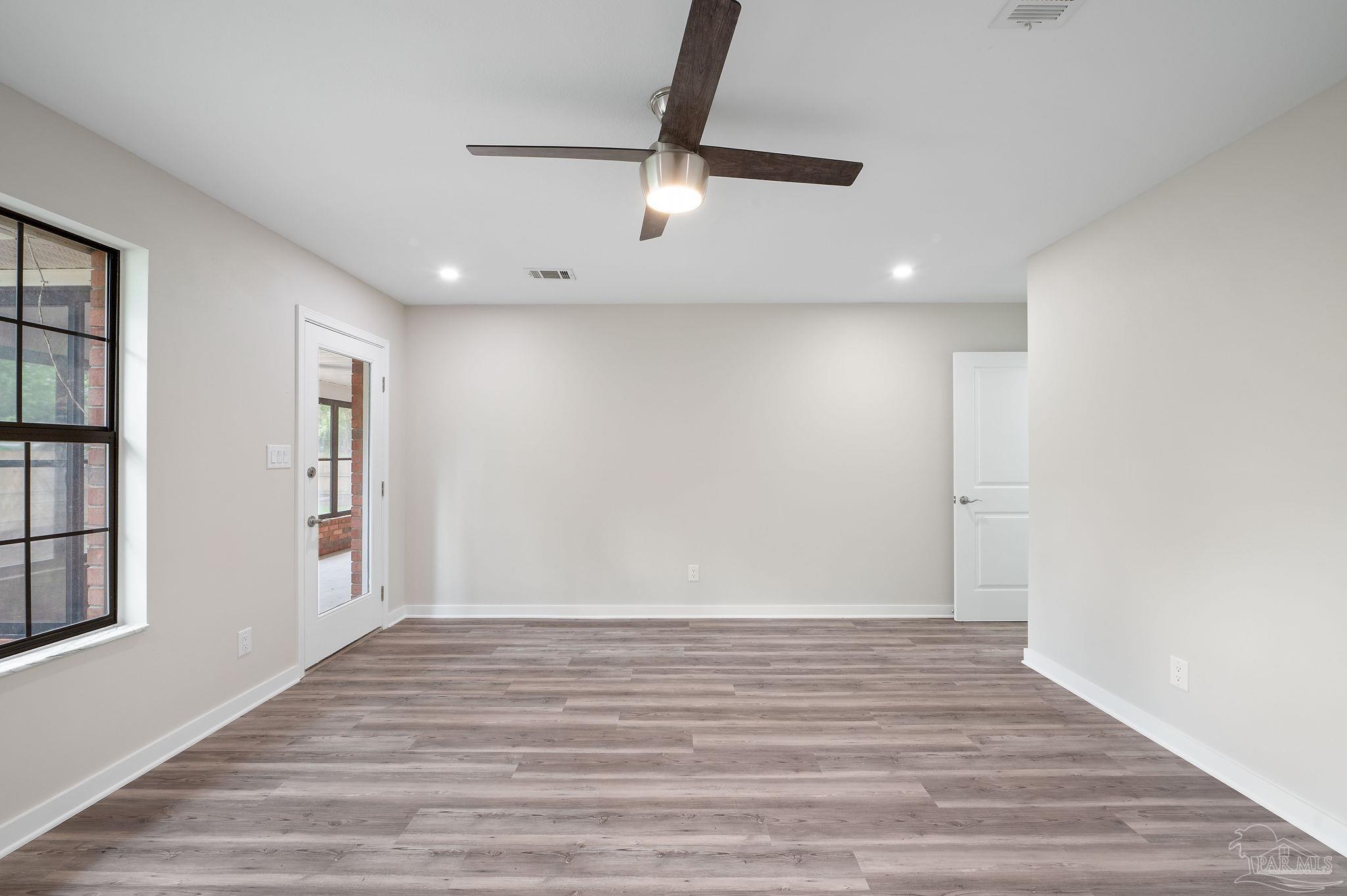 8117 Raleigh Street Navarre, FL 32566 - Photo 22 of 37
