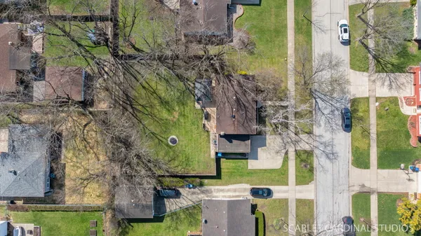 $525,000 | 1003 East Alder Lane, Mount Prospect, IL 60056